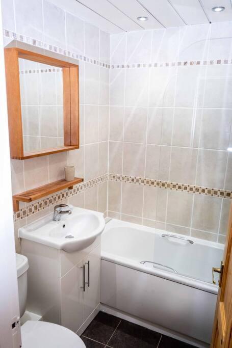 דירות גלאזגו Charming 1-Bed Southside Flat In Great Location מראה חיצוני תמונה